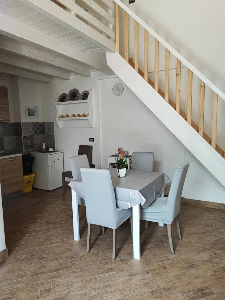 Appartement Greta Viola House à Squinzano Extérieur photo